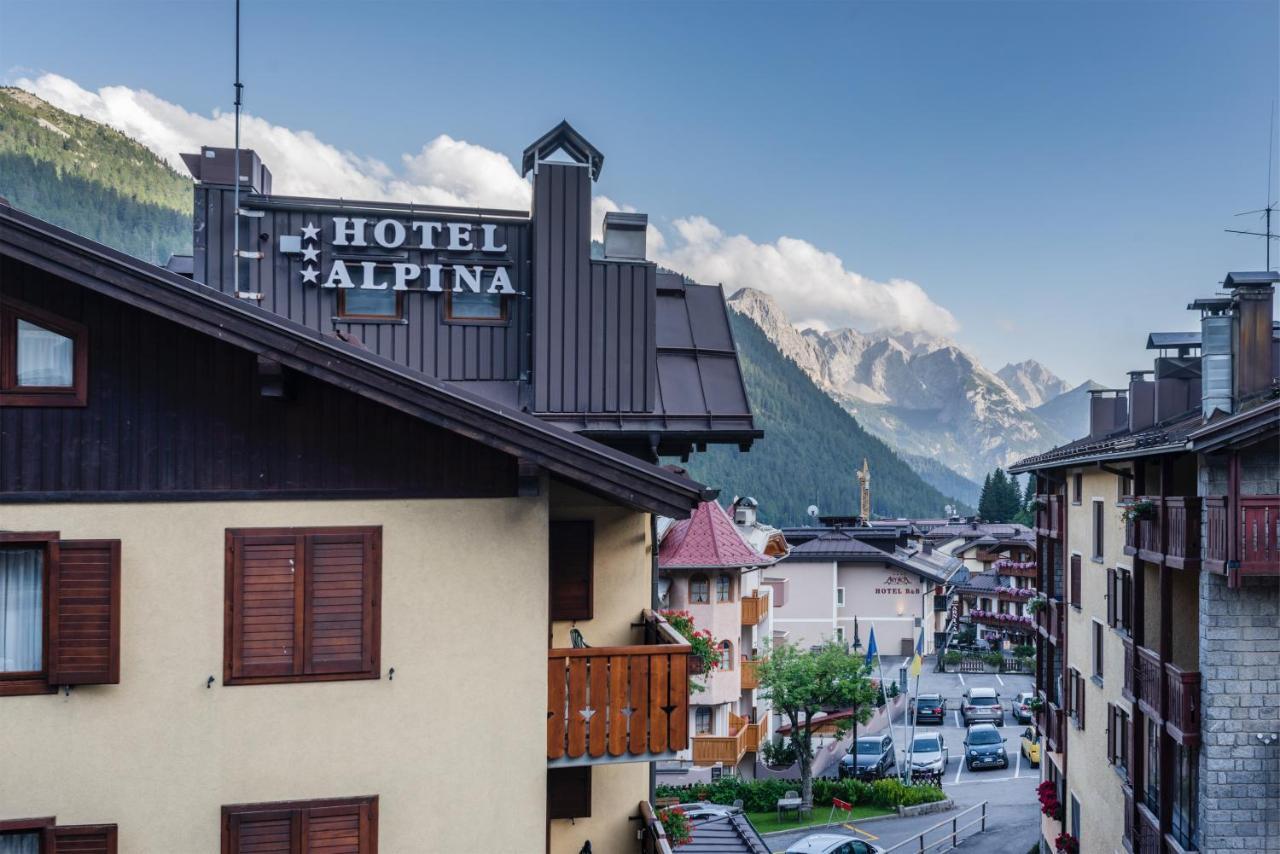 Hotel Alpina Madonna di Campiglio Exterior photo