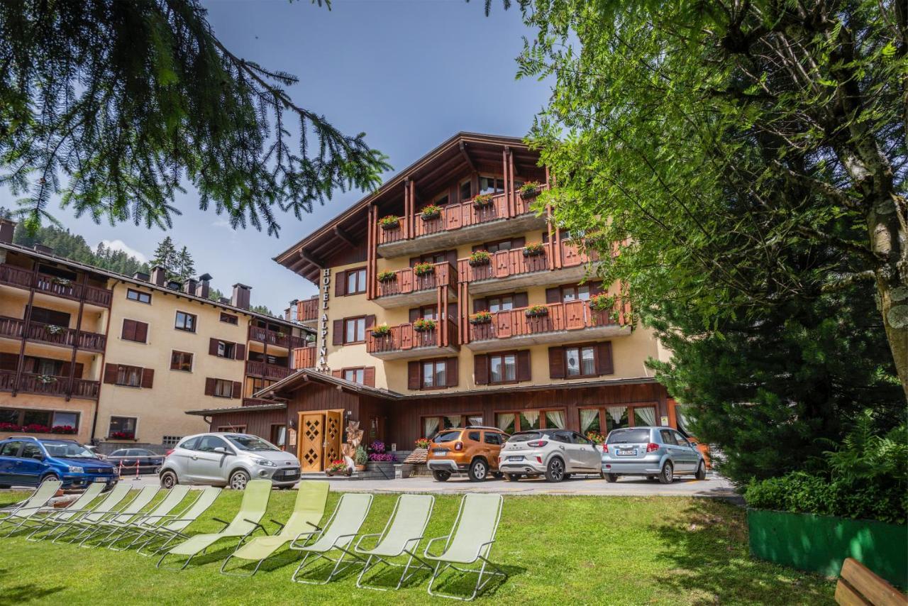 Hotel Alpina Madonna di Campiglio Exterior photo